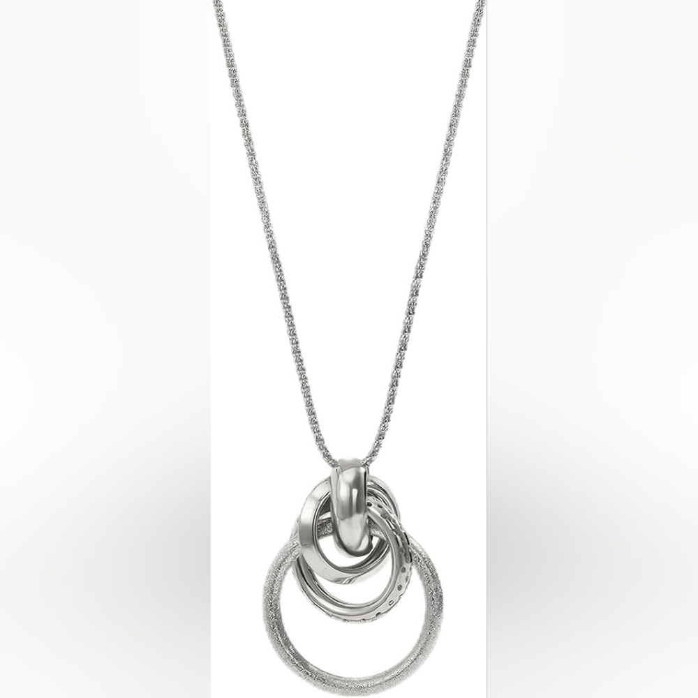 Elegant Silver Necklace